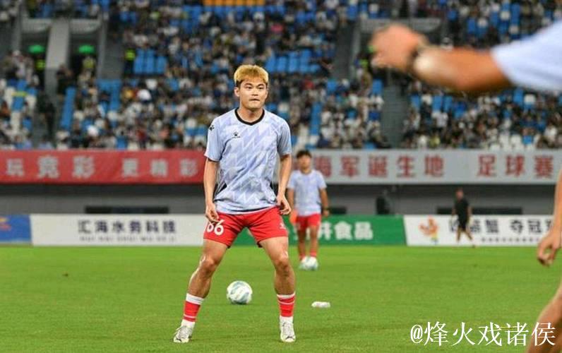 云南玉昆新援亮相 黄紫昌领衔冲击新赛季 云南玉昆新援亮相 黄紫昌领衔冲击新赛季